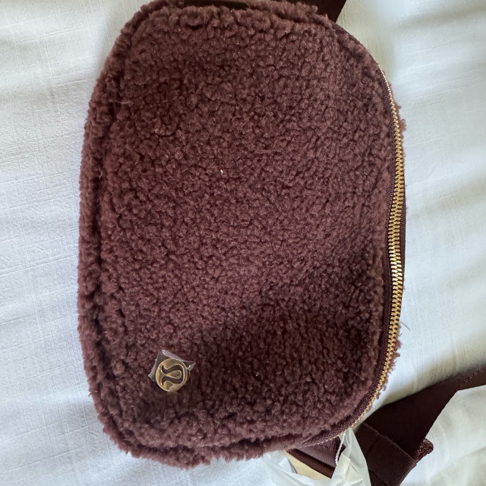 lululemon athletica Chocolate Fleece Crossbody Bag